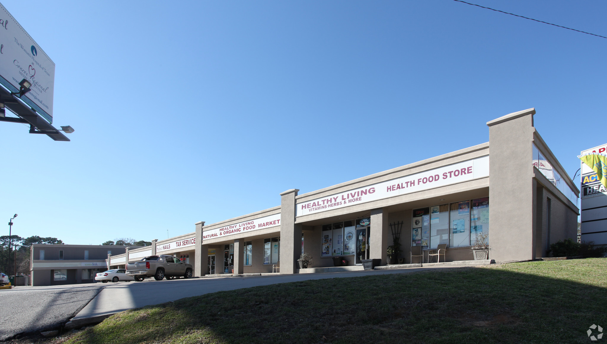 15845 Highway 105 W, Montgomery, TX for Rent