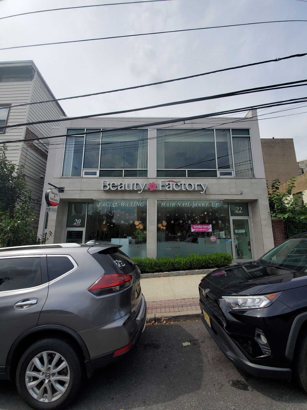 18 Dempsey Ave Edgewater, NJ 07020 Retail Property for Sale on