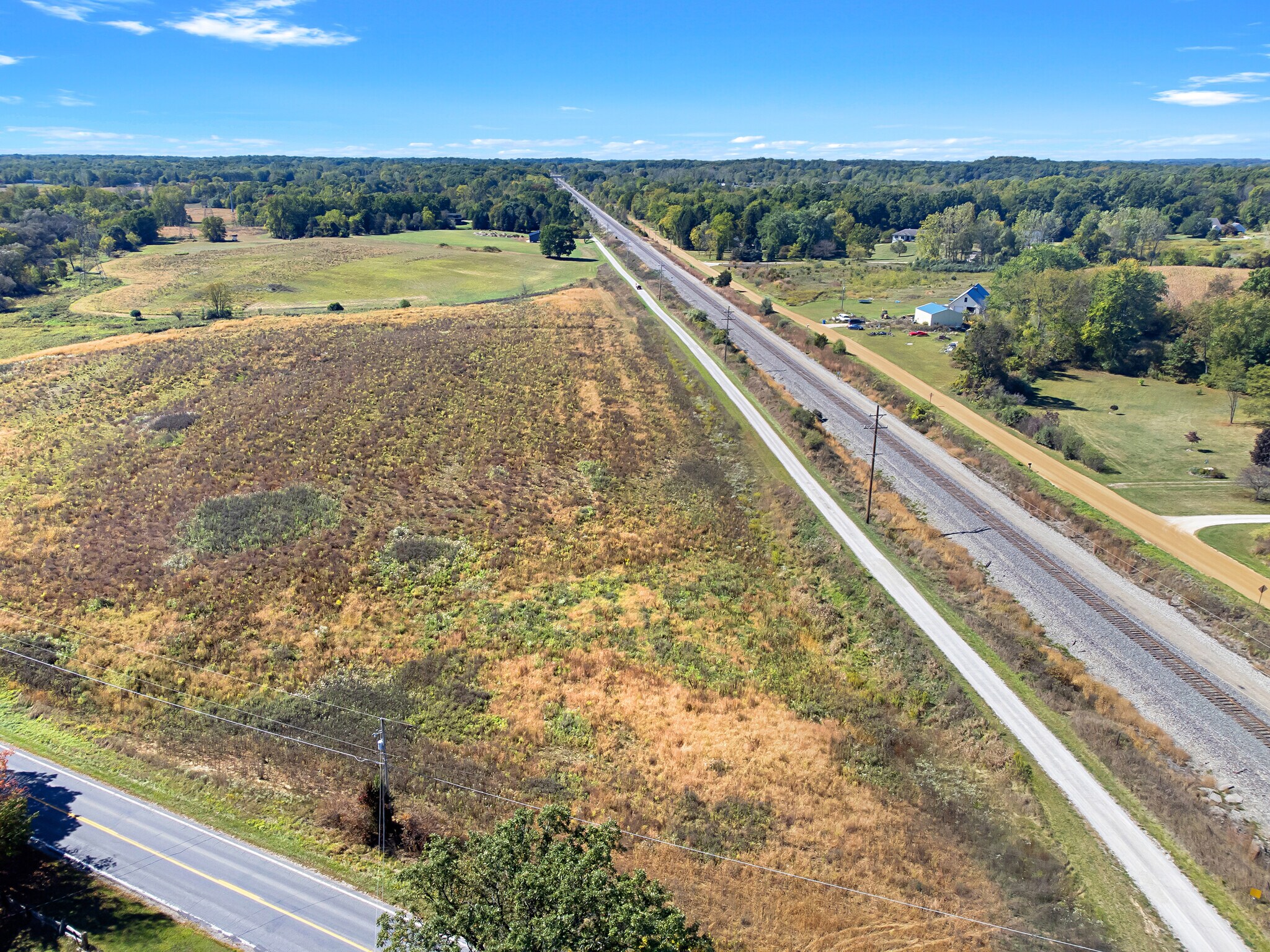 890 Pierce Rd, Chelsea, MI for Sale