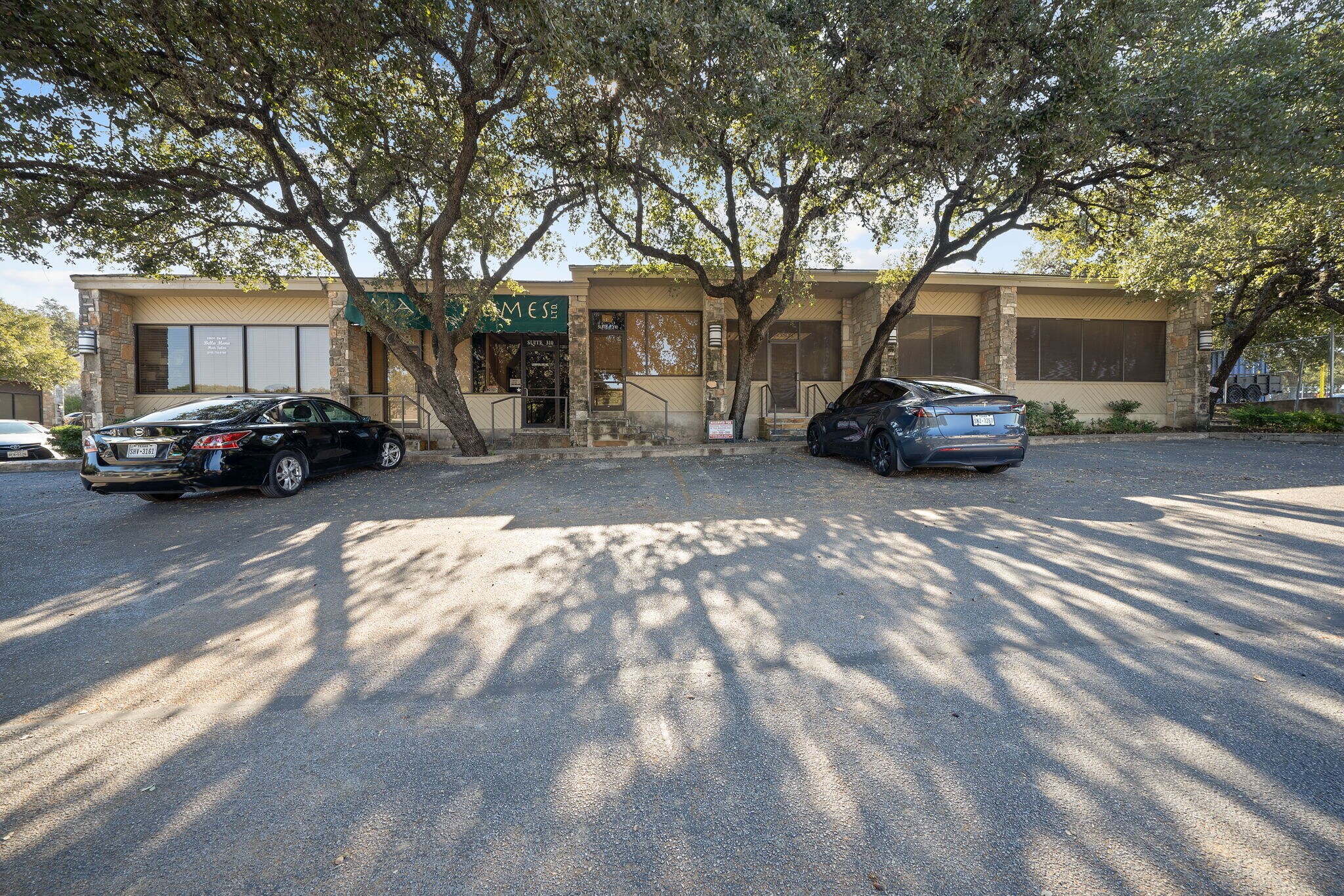 10924 Vance Jackson Rd, San Antonio, TX for Rent