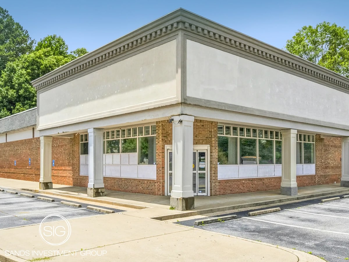 815 Beaver Ruin Rd NW, Lilburn, GA for Sale