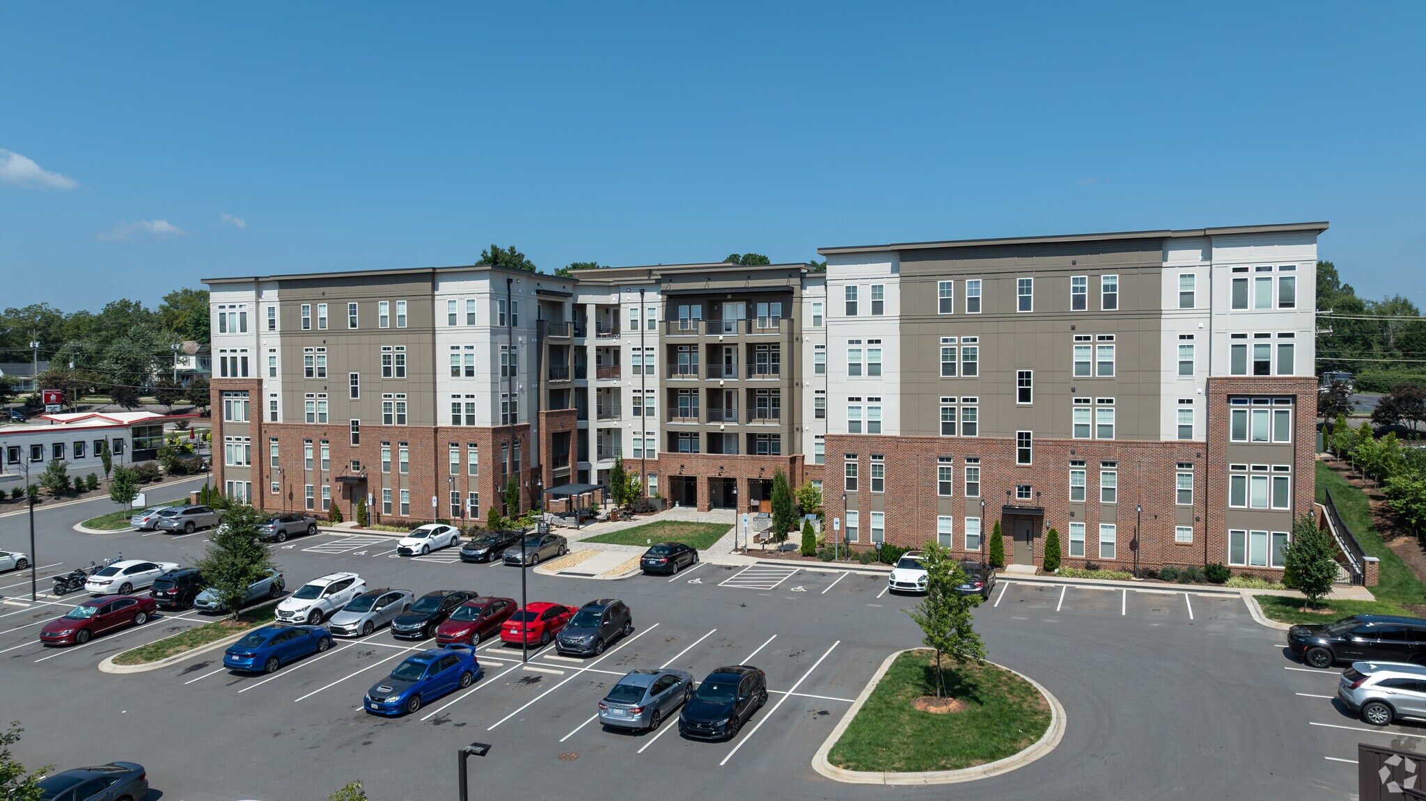 222 S Main St, Mooresville, NC for Rent