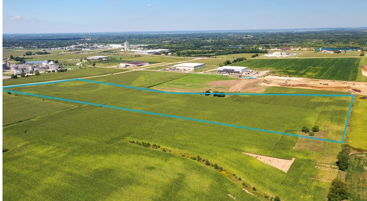 Putman Pkwy @ Cty M, Milton, WI for Sale