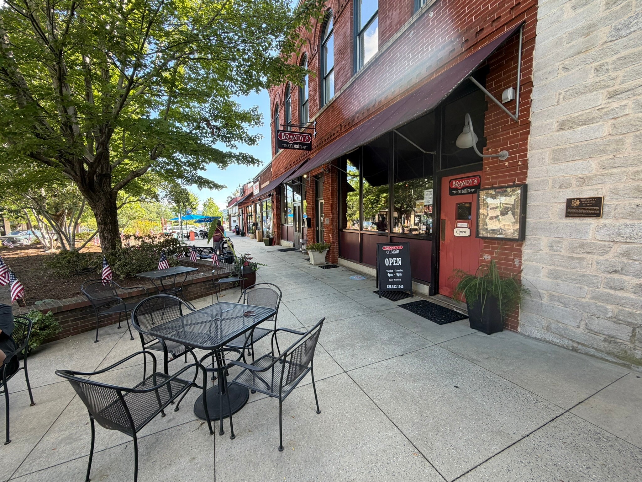 111 S Main St, Hendersonville, NC for Rent