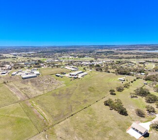 Boerne, TX Commercial Land - 19 Pfeiffer Rd