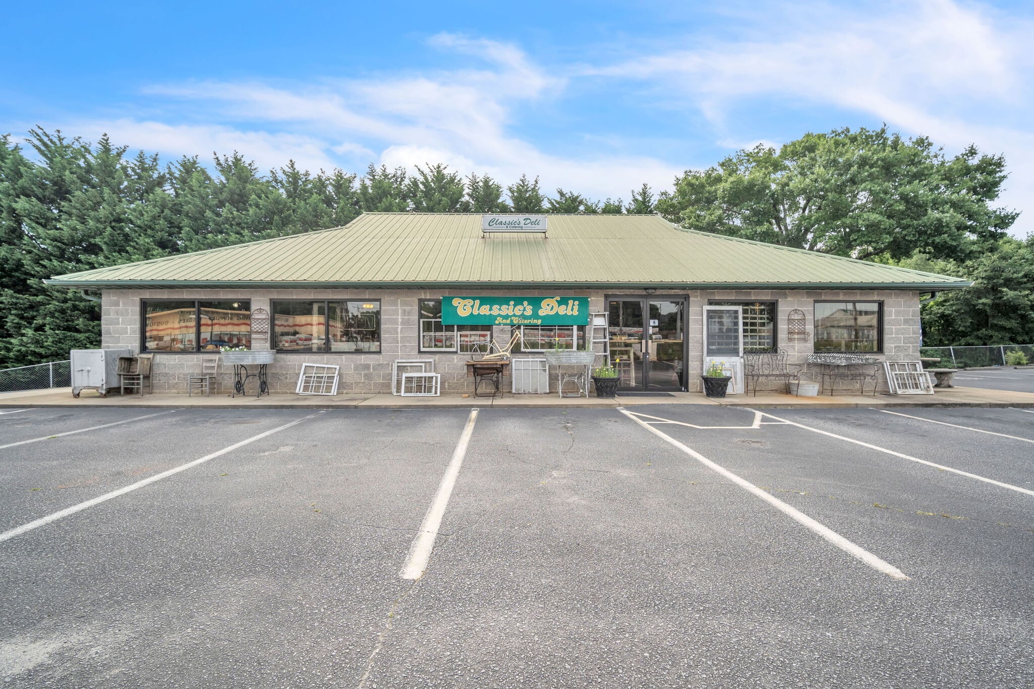 1411 Old Grove Rd, Greenville, SC for Sale