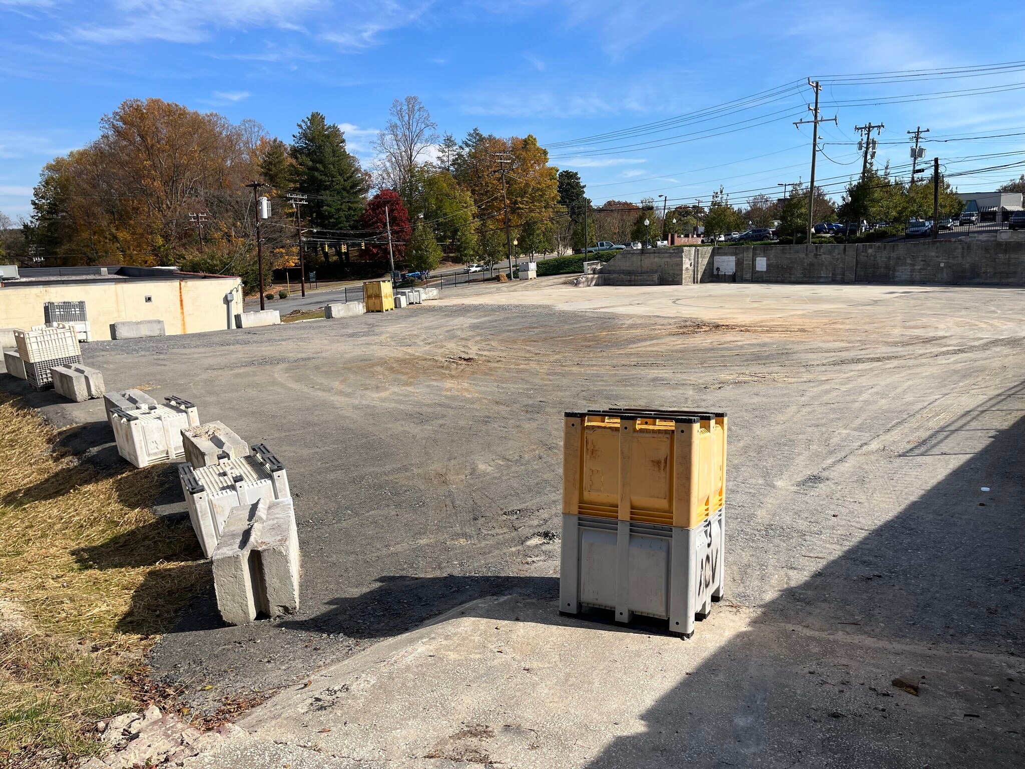 207 E Oak St, Mount Airy, NC for Sale