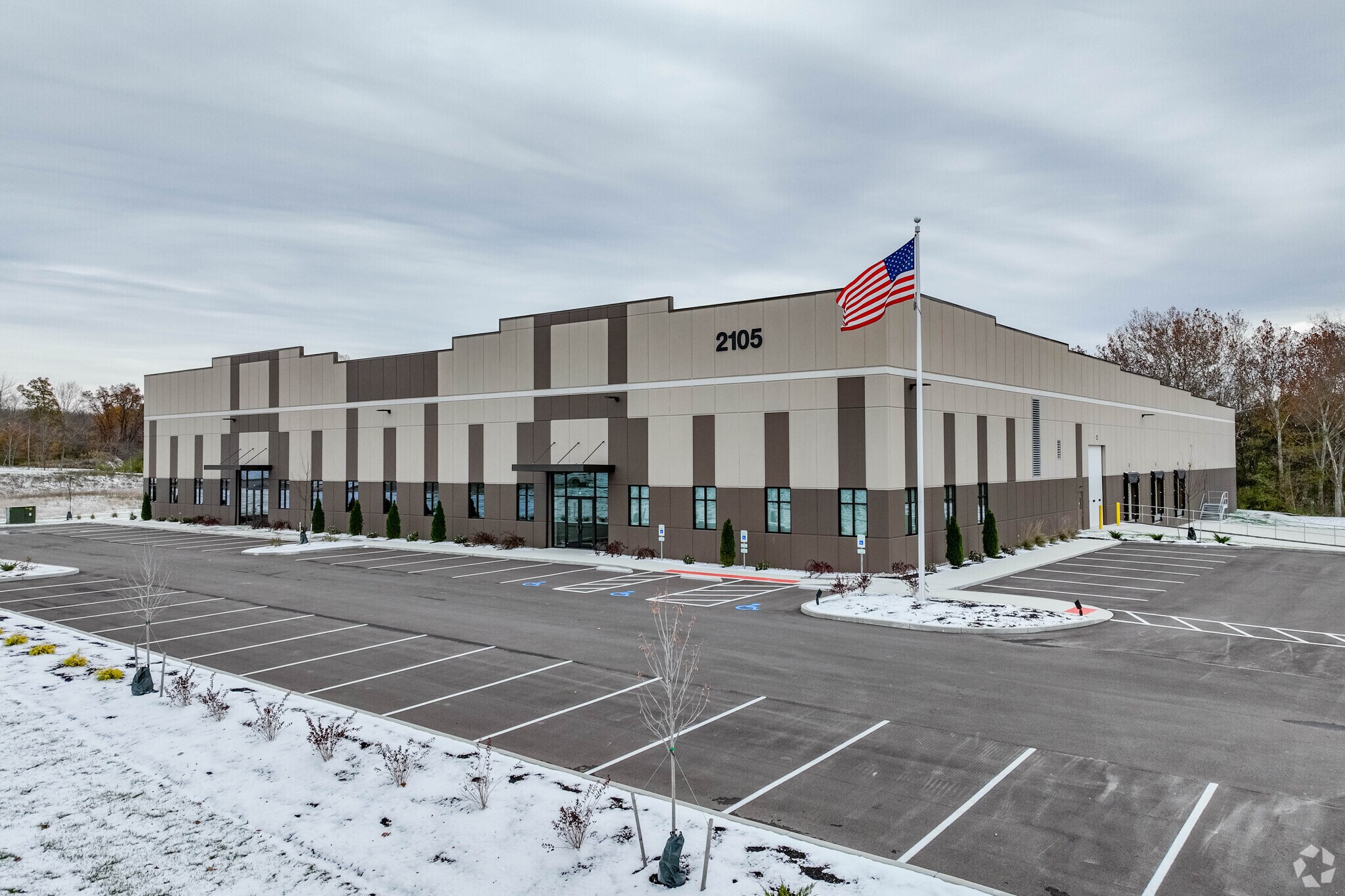 2105 Gateway Blvd, Hebron, KY for Sale