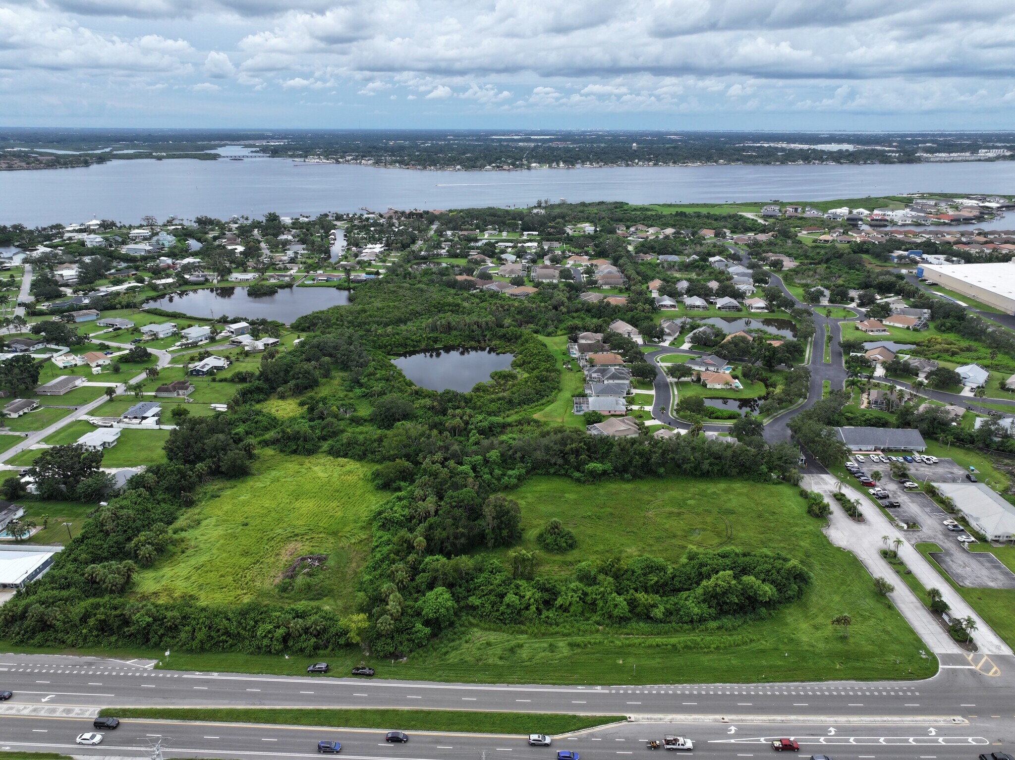 2715 US Highway 301 N, Ellenton, FL for Rent