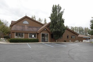 Lowell, MI Veterinarian/Kennel - 11610 E Fulton St
