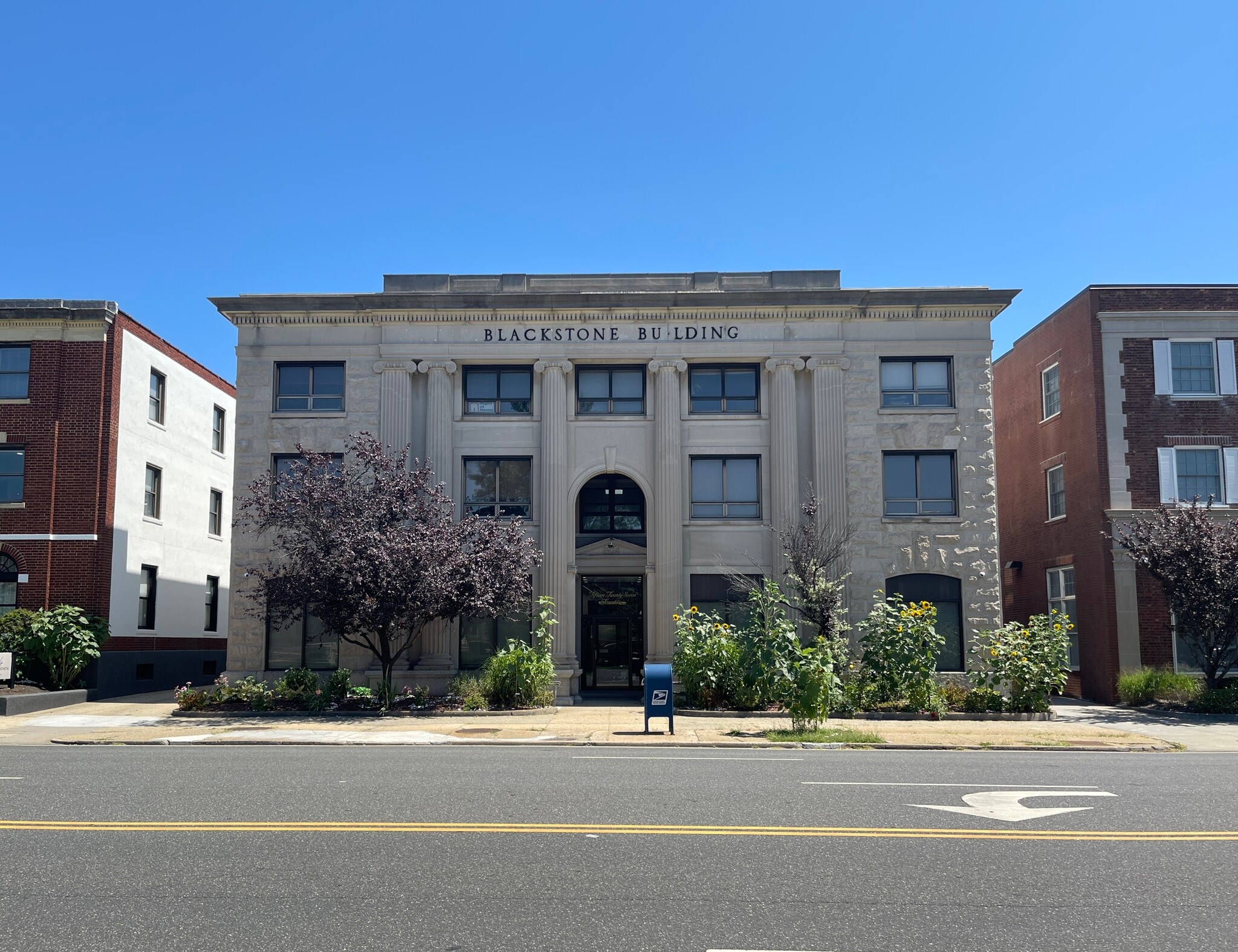 1527 Franklin Ave, Mineola, NY for Rent