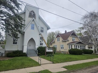 Oshkosh, WI Churches - 118 W Bent Ave