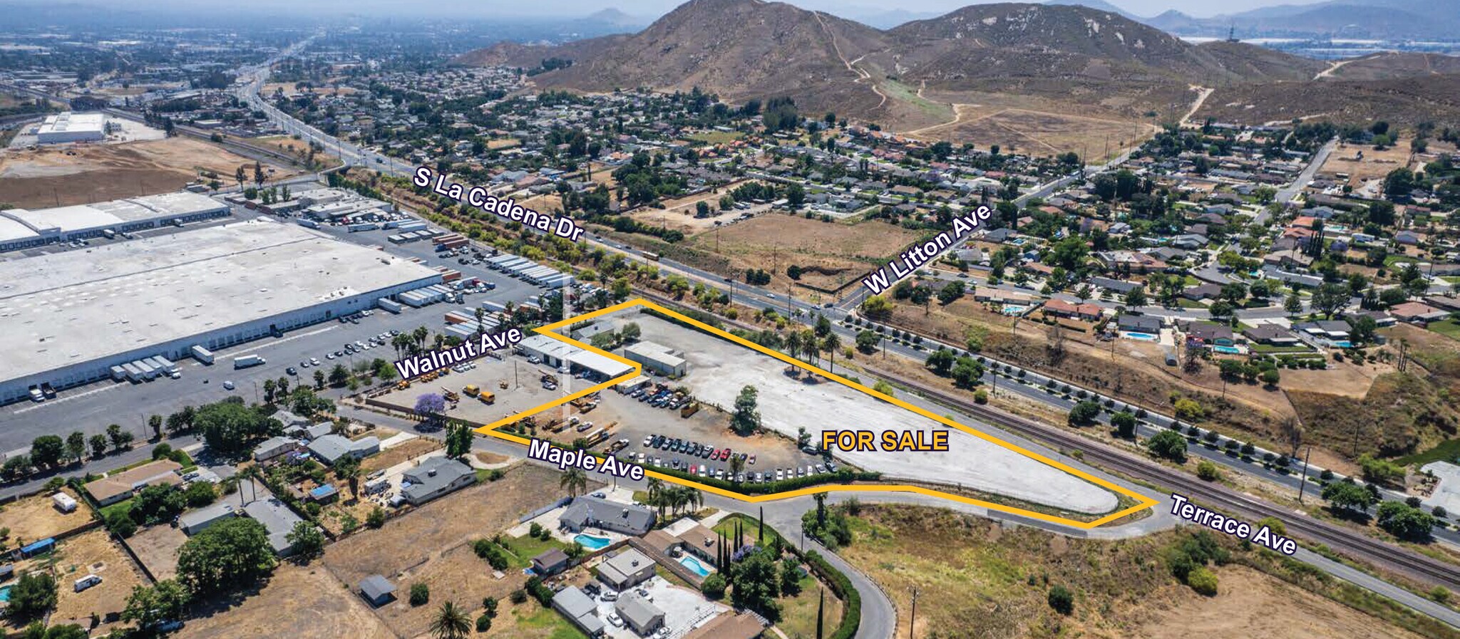 21600 Walnut Ave, Grand Terrace, CA for Sale
