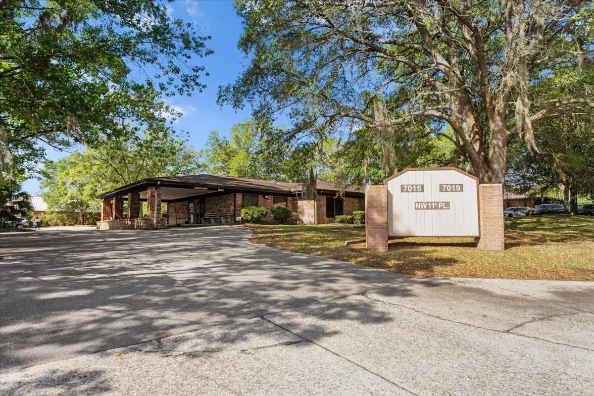 7019 NW 11th Pl, Gainesville, FL for Rent