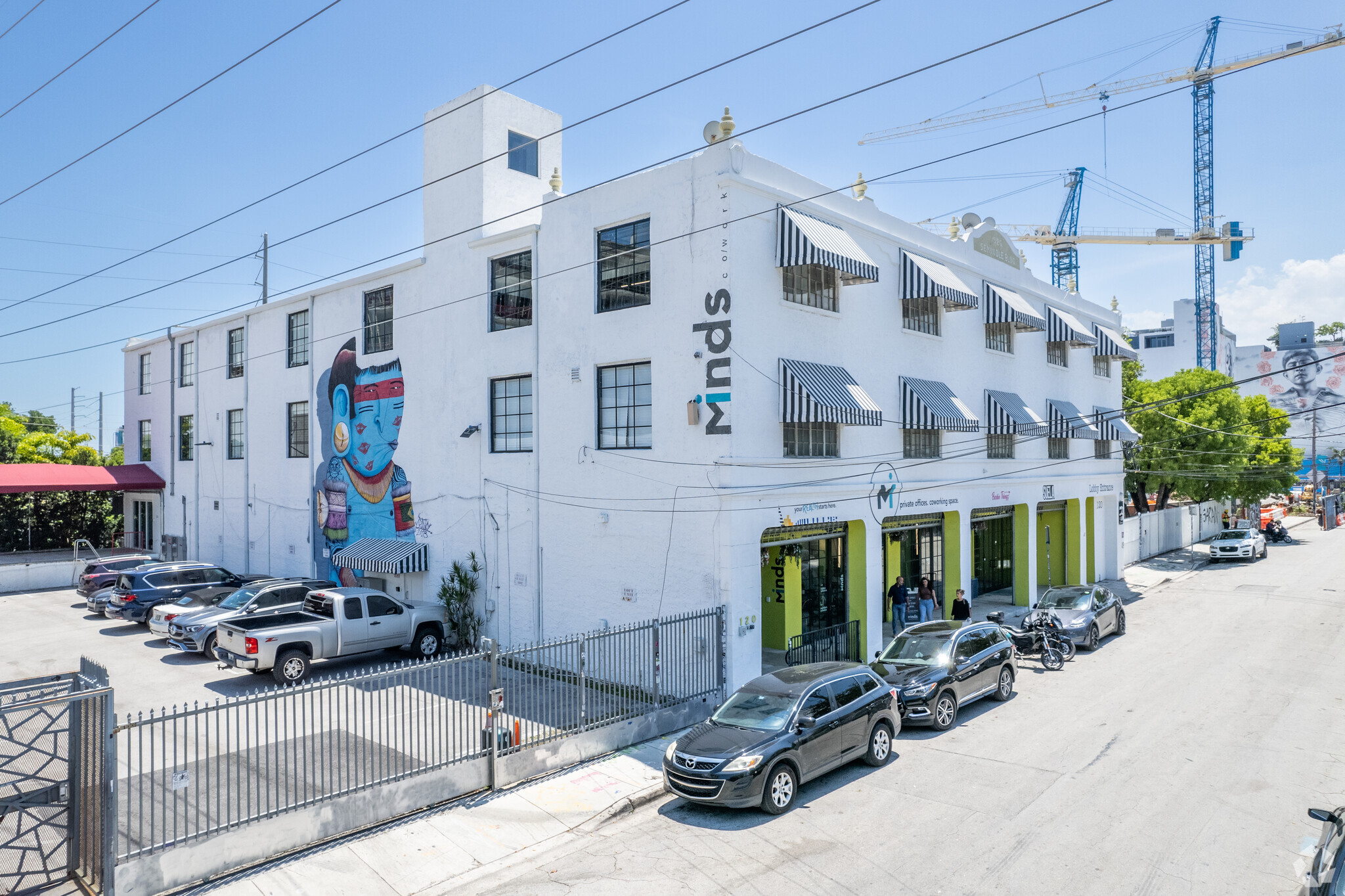 120-124 NW 25th St, Miami, FL for Rent