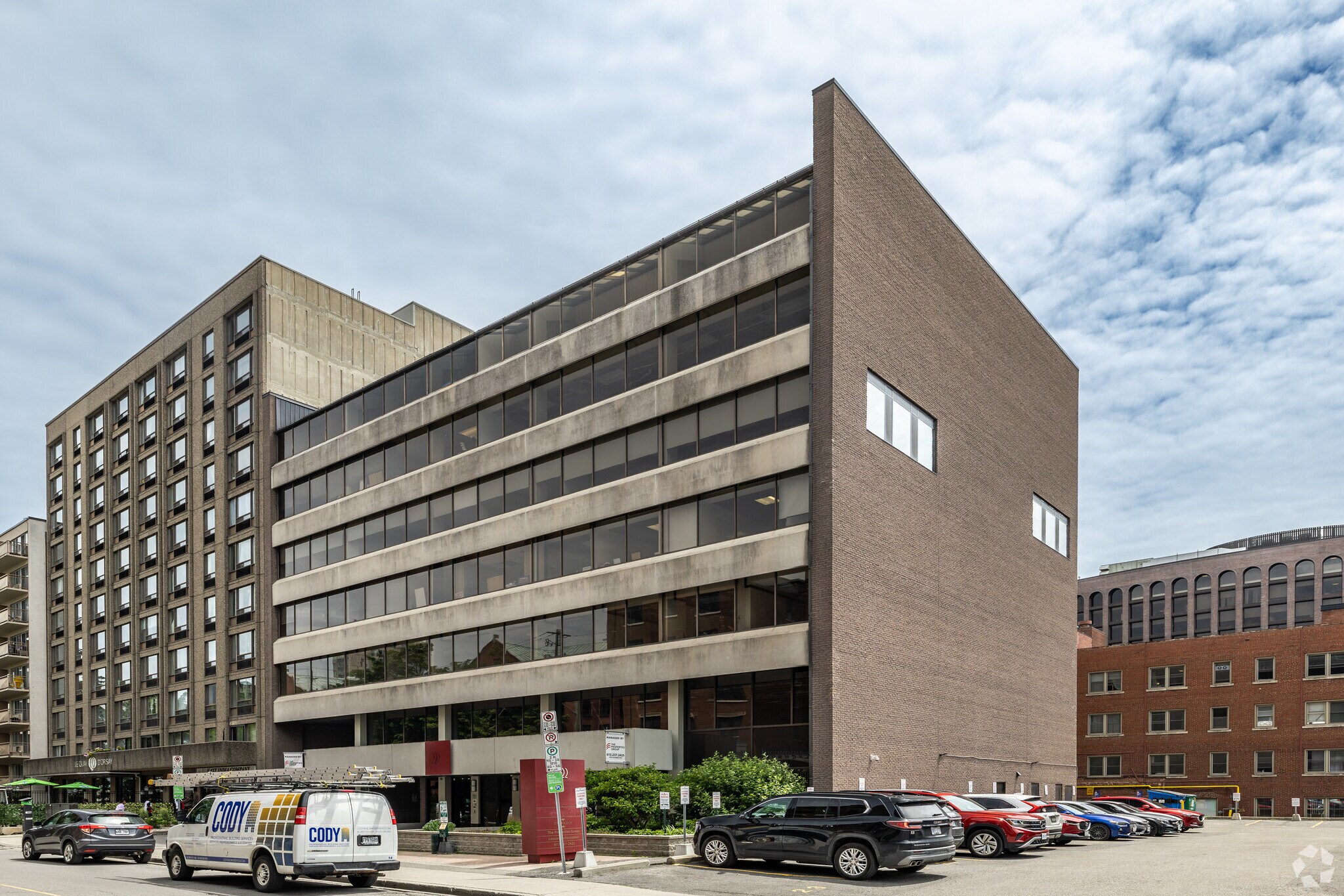 222 Somerset St W, Ottawa, ON for Rent