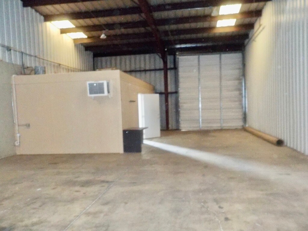 2125 N 77 Sunshine Strip, Harlingen, TX for Rent