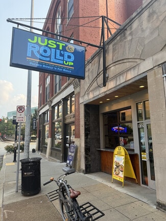 Pittsburgh, PA Retail - 132 S Highland Ave Pittsburgh, PA Retail - 132 S Highland Ave