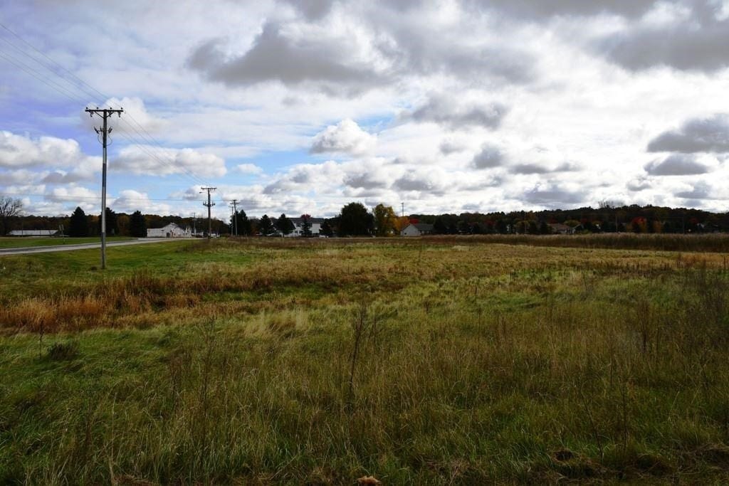 105 Kent Rd, Poynette, WI for Sale