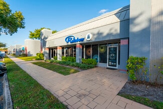 Miami, FL Flex - 1701-1923 NW 82nd Ave