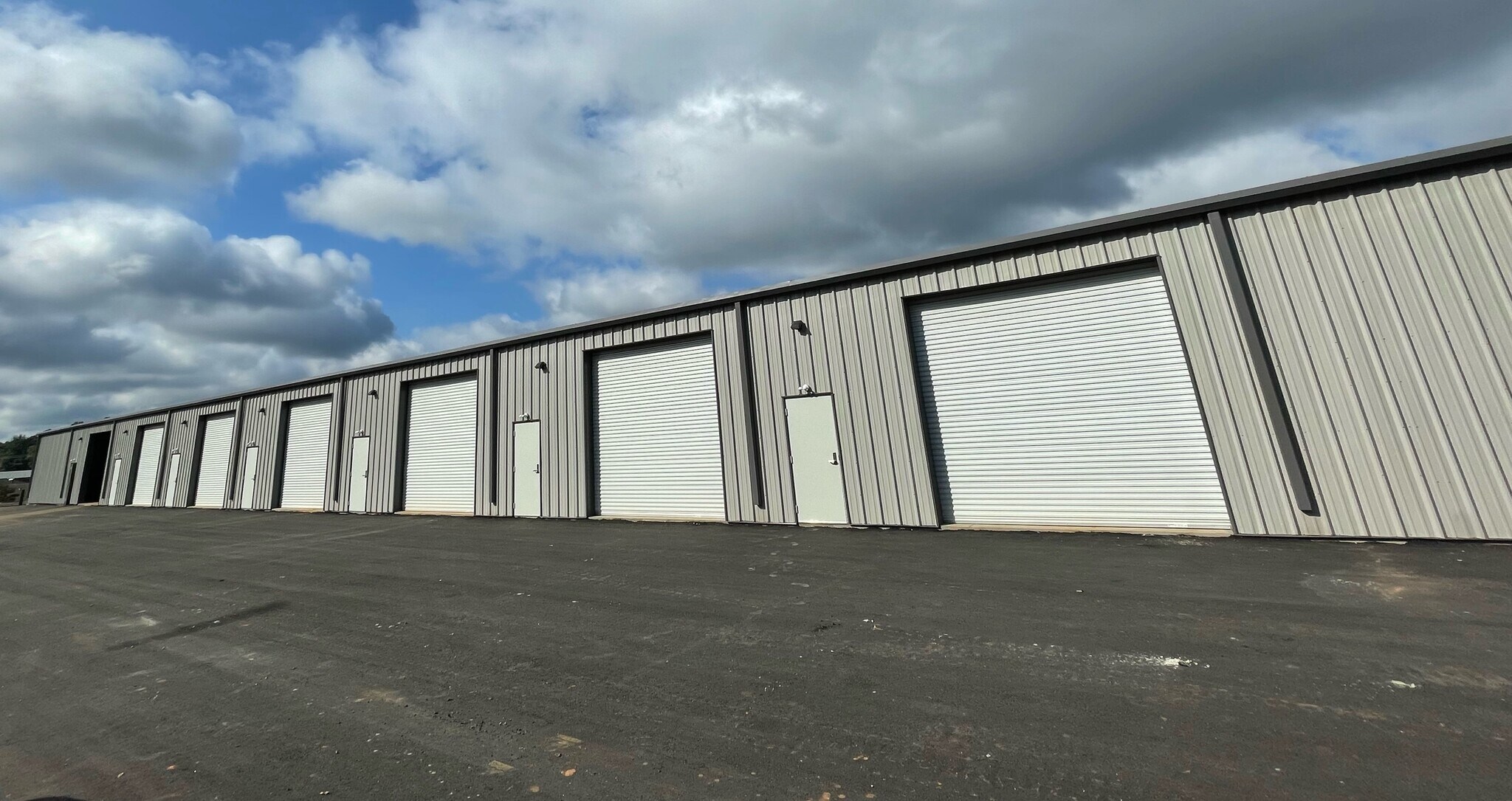 1661 Inman Rd, Wellford, SC for Rent