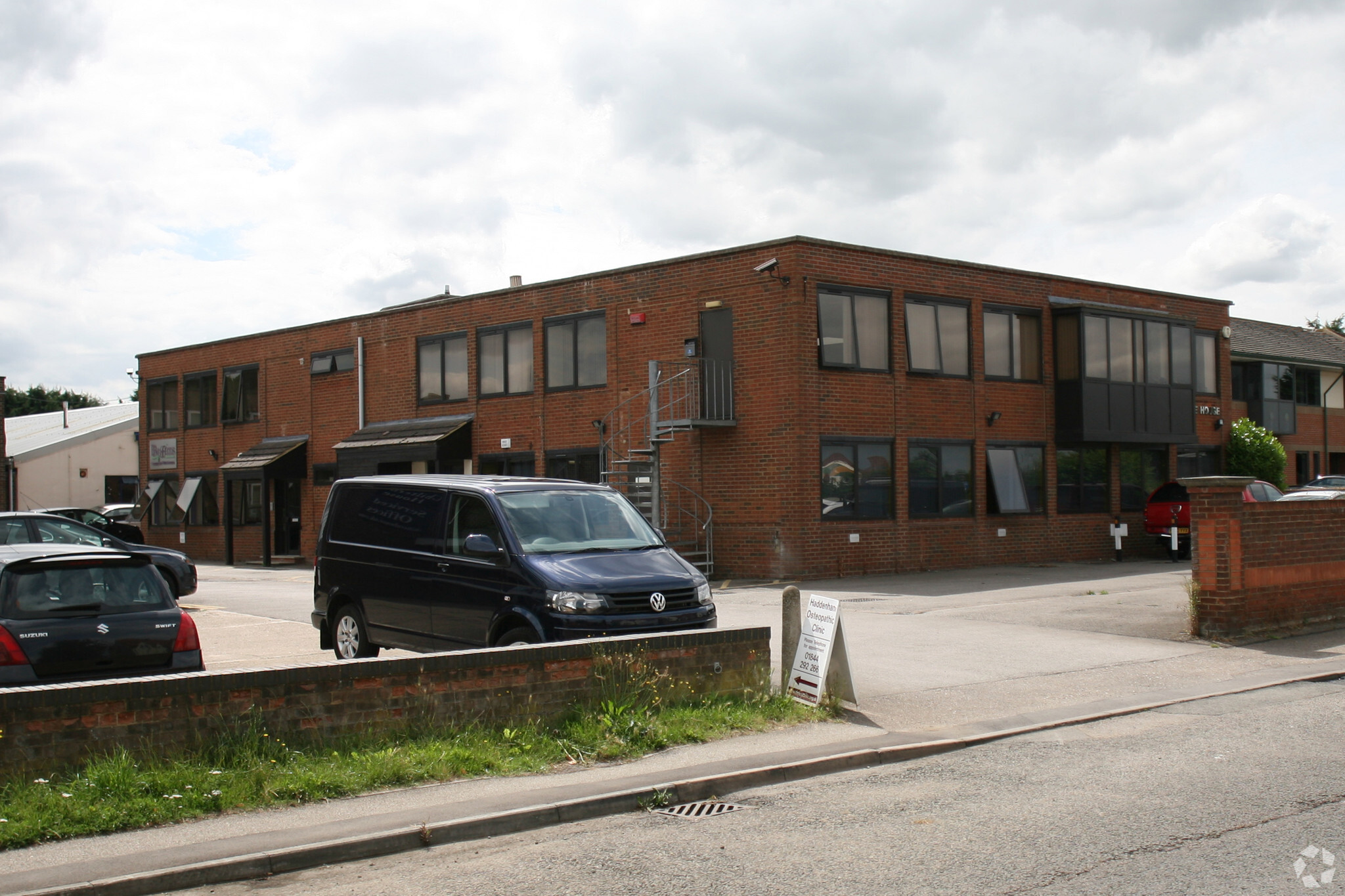Thame Rd, Haddenham, BKM for Rent