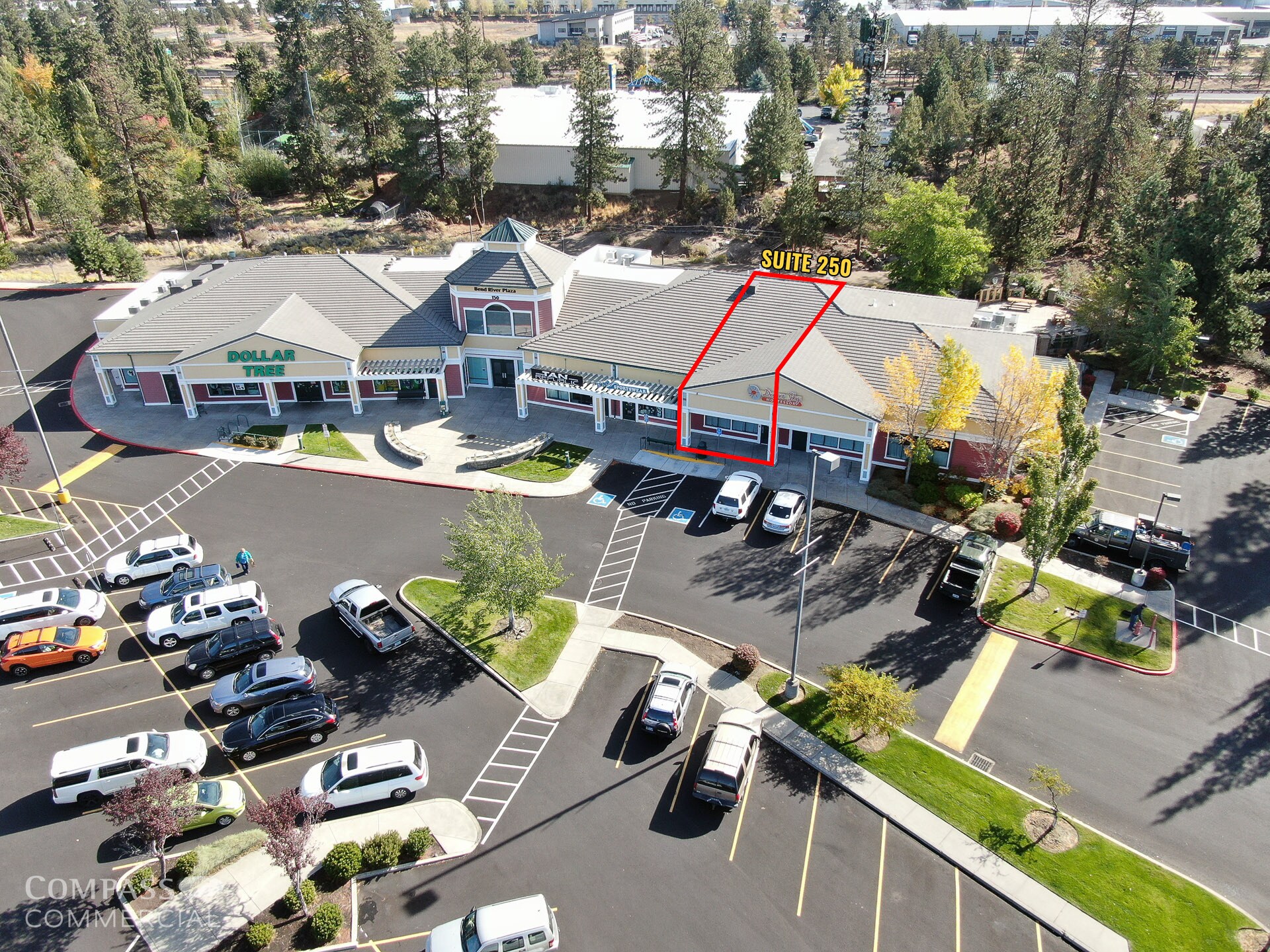 100-108 NE Bend River Mall Dr, Bend, OR for Rent