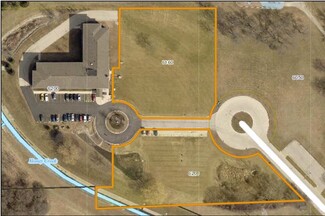 Milwaukee, WI Commercial Land - 6160 & 6201 W Waterford Ct