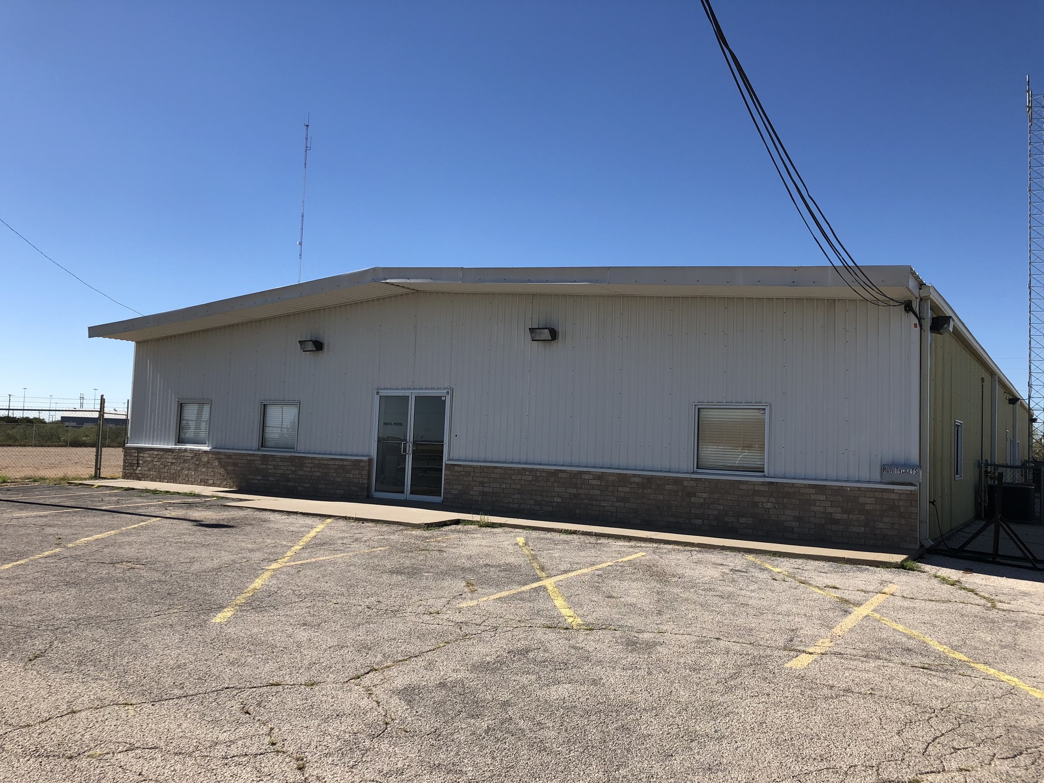 1101 E Pool Rd, Odessa, TX for Rent