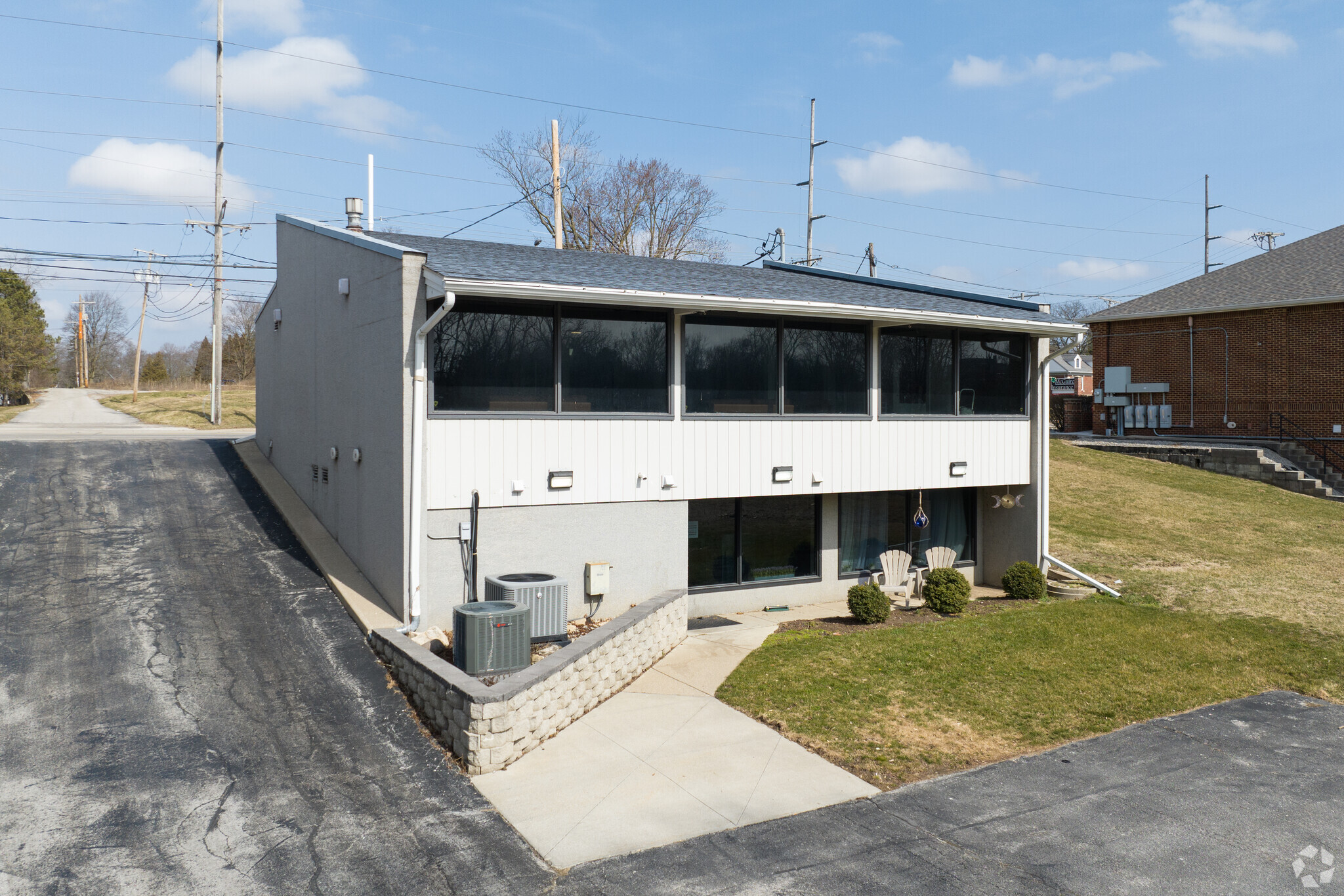 6417 Monroe St, Sylvania, OH for Rent