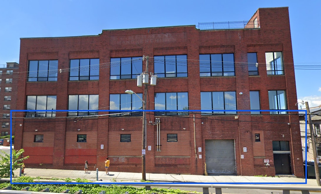 2 Aspen Pl Passaic, NJ 07055 Flex Property for Lease on