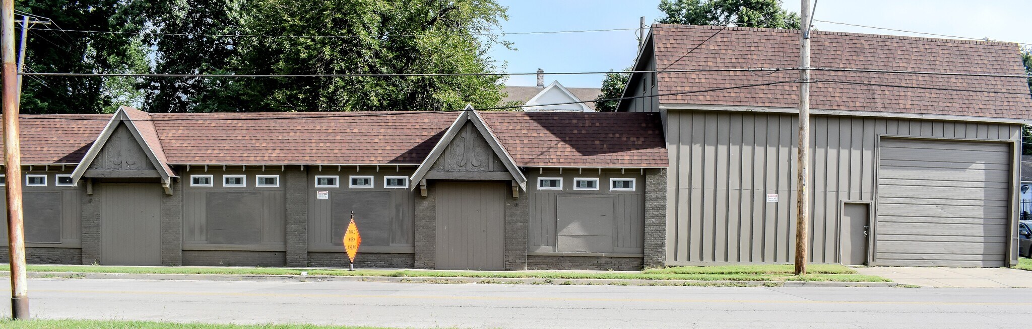 5016 E 24th St, Kansas City, MO for Sale