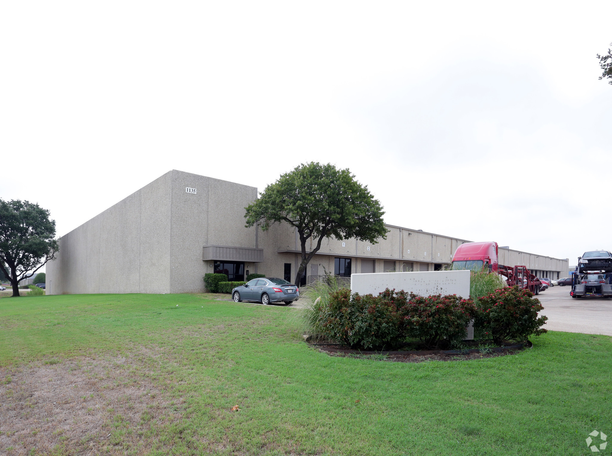 1135 W Trinity Mills Rd, Carrollton, TX for Rent