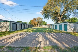Bells, TX Self-Storage Facilities - 104 S Commercial St