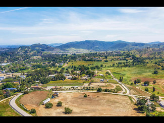 Escondido, CA Residential - Hill Valley Dr