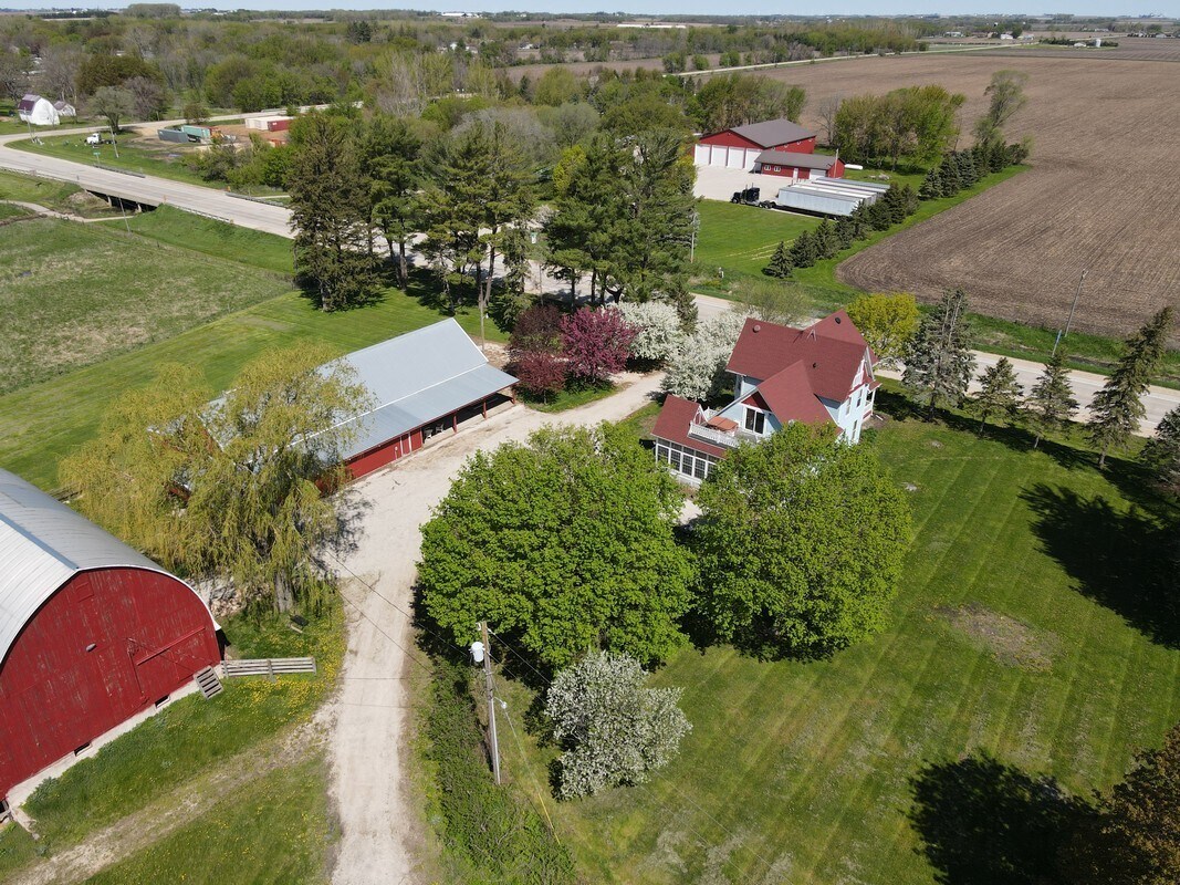 2866 270th St Fredericksburg, IA 50630 Hospitality Property for Sale