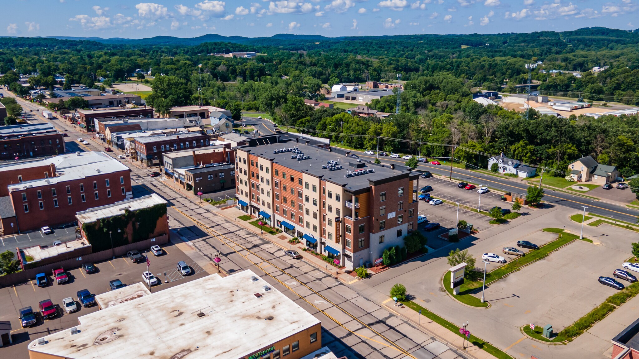 503 Broadway St S, Menomonie, WI for Rent