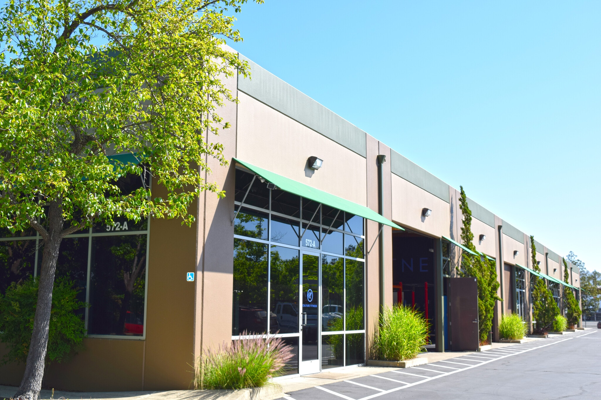 572 Martin Ave, Rohnert Park, CA for Sale