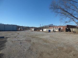 Anniston, AL Commercial - 318 Noble St