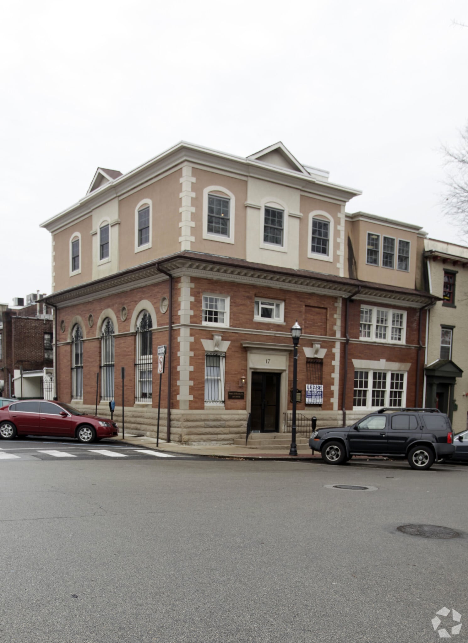 17 Veterans Sq, Media, PA for Sale