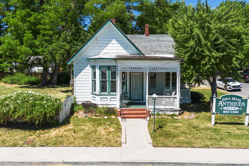 1114 N Curry St, Carson City, NV for Sale