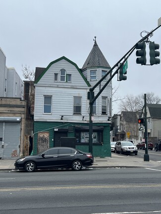 Newark, NJ Storefront Retail/Residential - 524 Central Ave