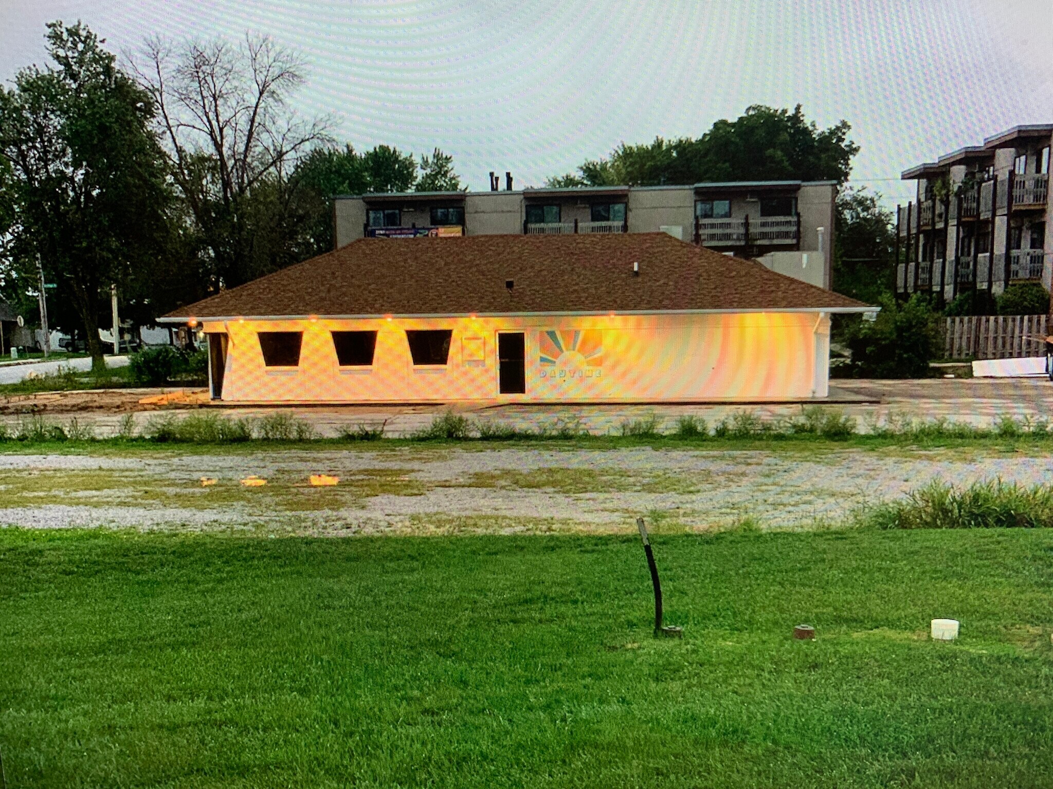 127 Dotson Dr, Ames, IA for Sale