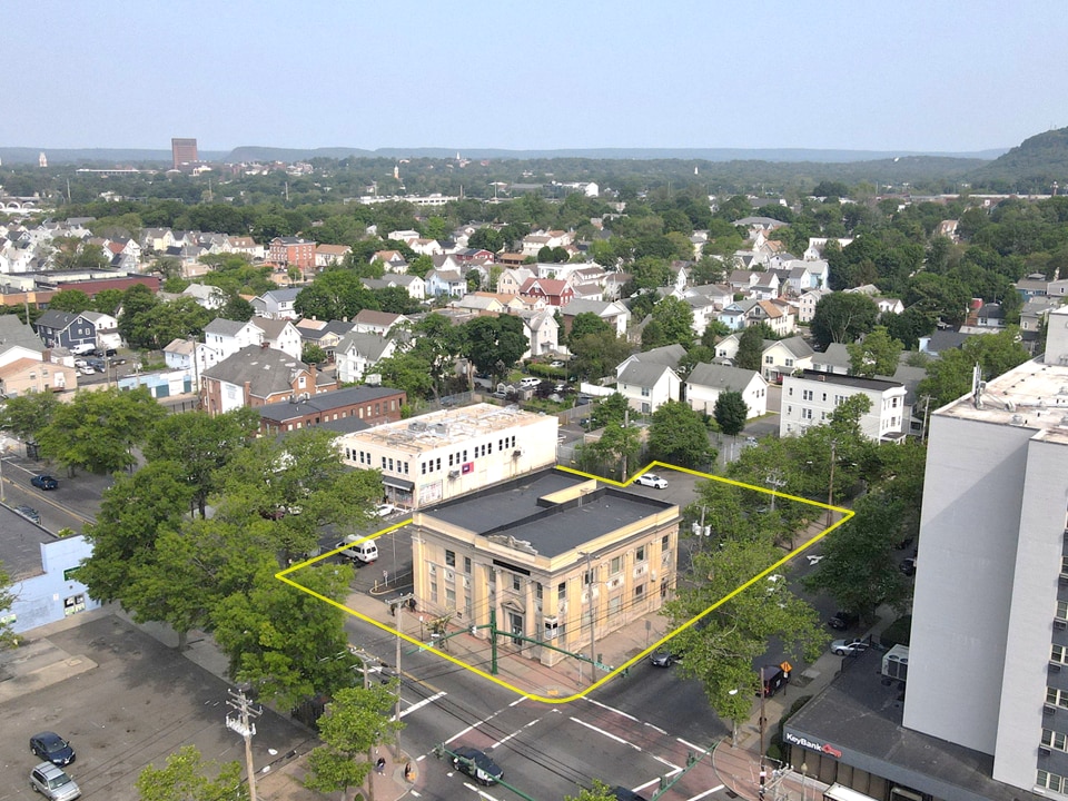 215 Grand Ave, New Haven, CT for Sale