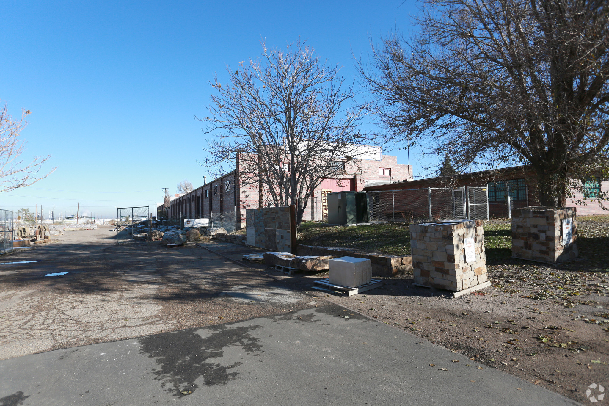 5095 Colorado Blvd, Denver, CO for Rent