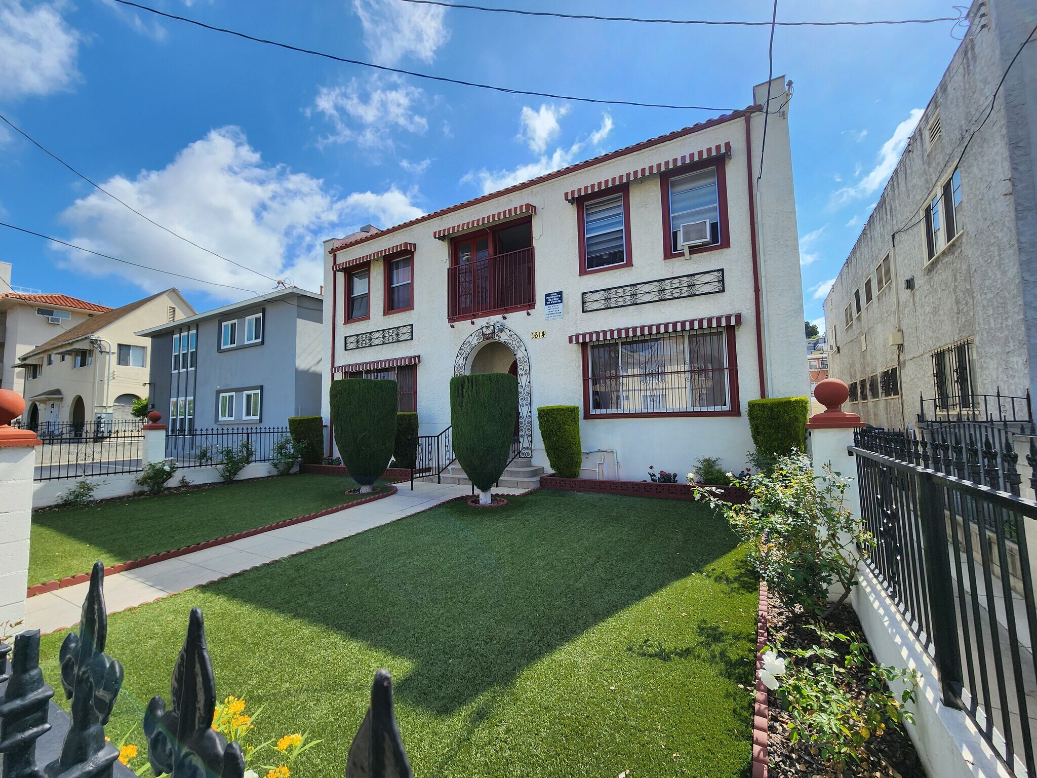 1614 Kenmore Ave, Los Angeles, CA for Sale