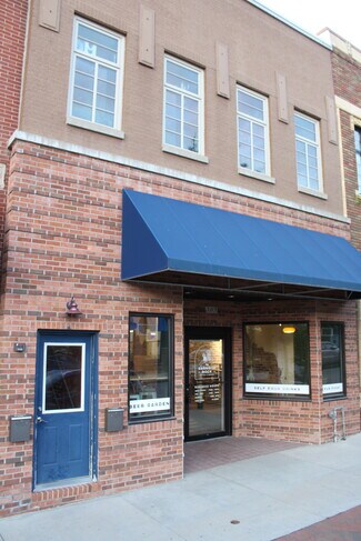 Ottumwa, IA Retail - 305 E Main St
