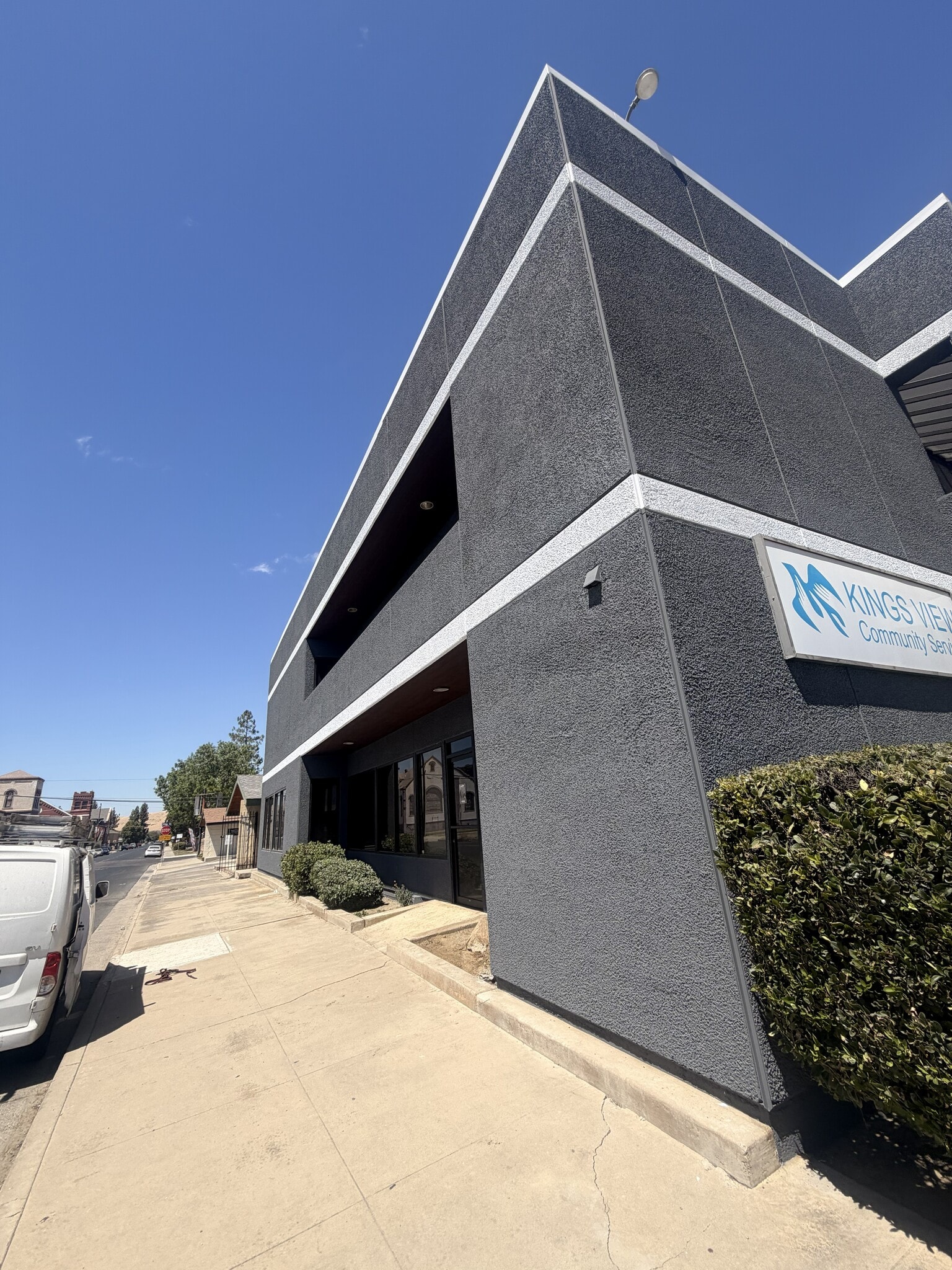 108 E Mill Ave, Porterville, CA for Rent