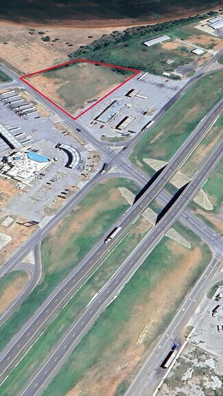 Pearsall, TX Commercial Land - 3991 Interstate 35 Frontage Road