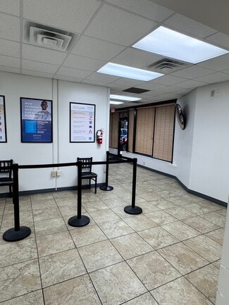 Greenville, NC Medical - 2727 E 10th St